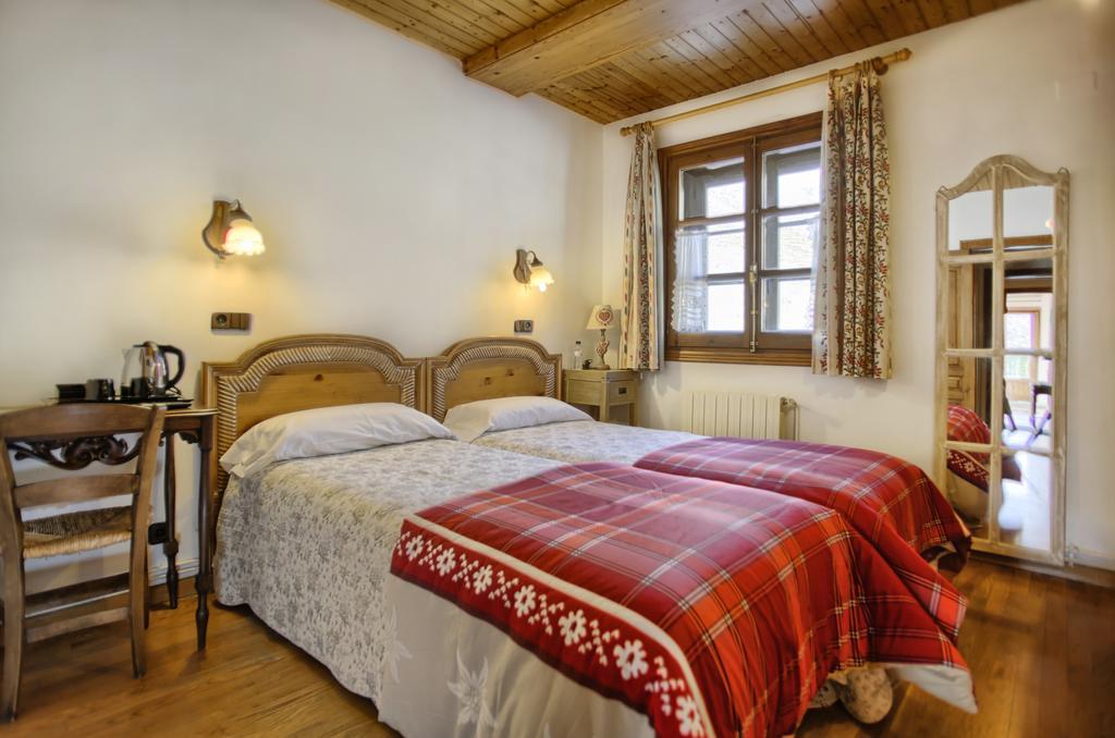 San Marsial Benasque Apart Hotel חדר תמונה